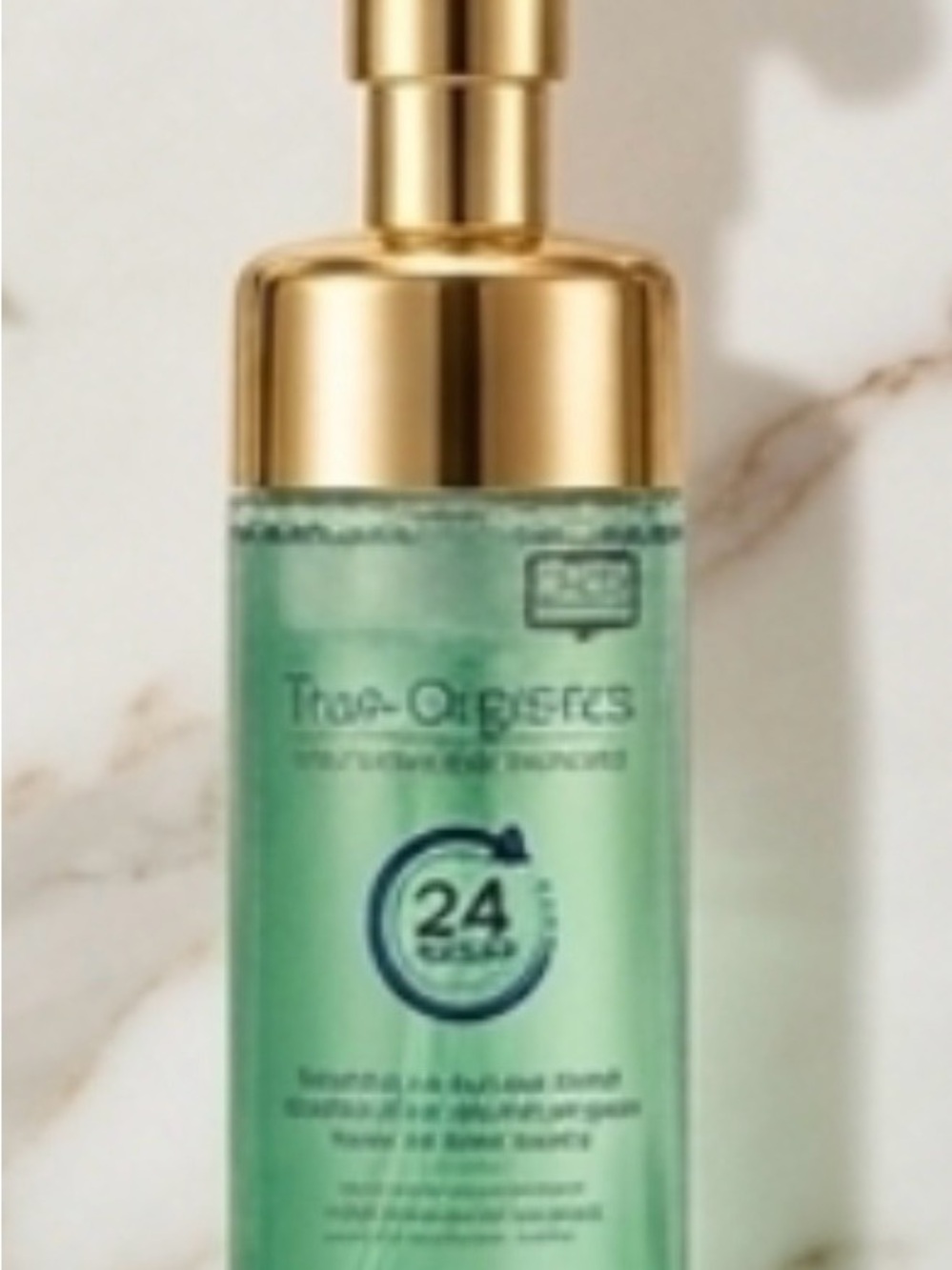 24-Hour Hydrating Serum Mist - Green